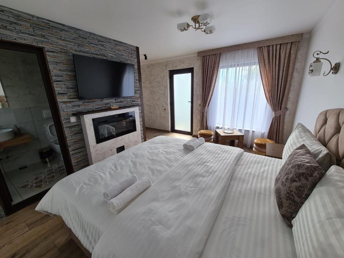 Bella Vista Bungalow Turda Exteriör bild