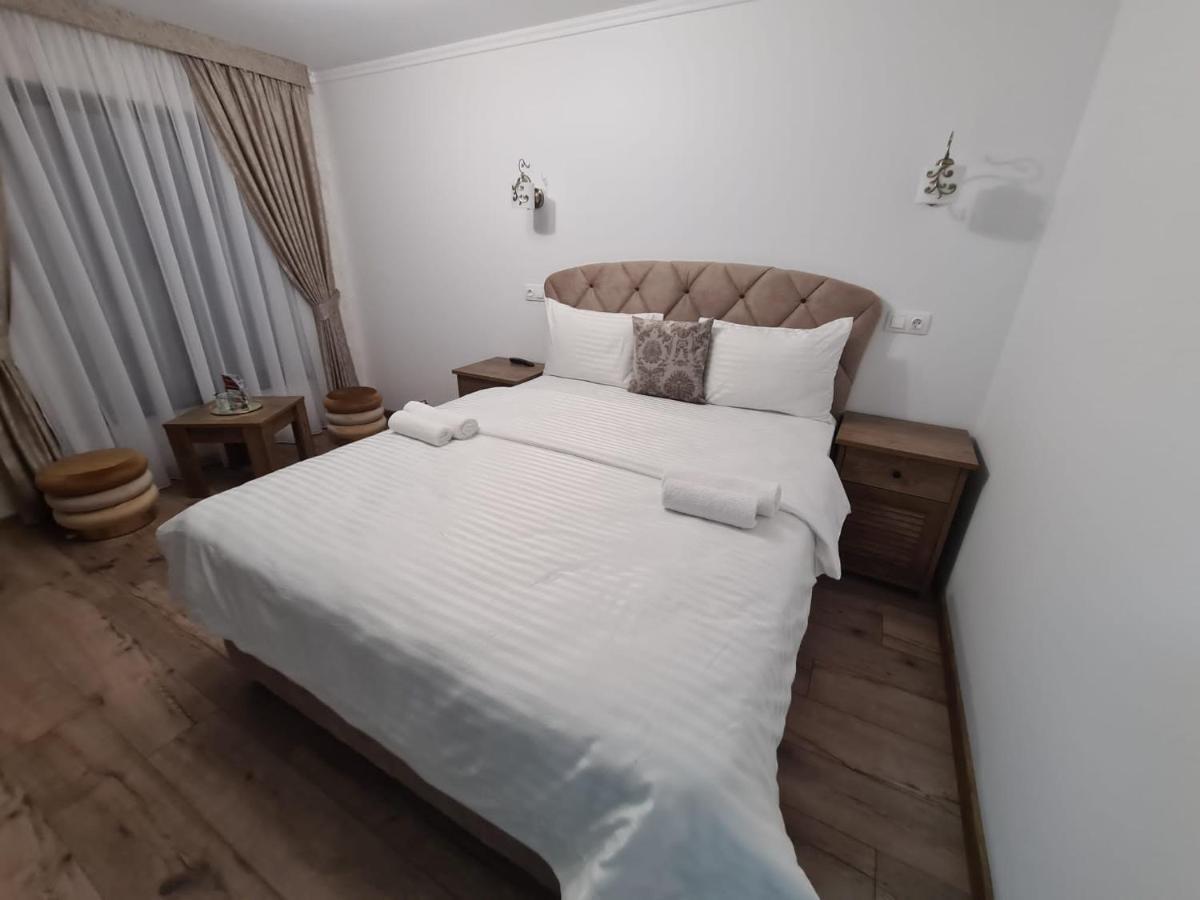 Bella Vista Bungalow Turda Exteriör bild