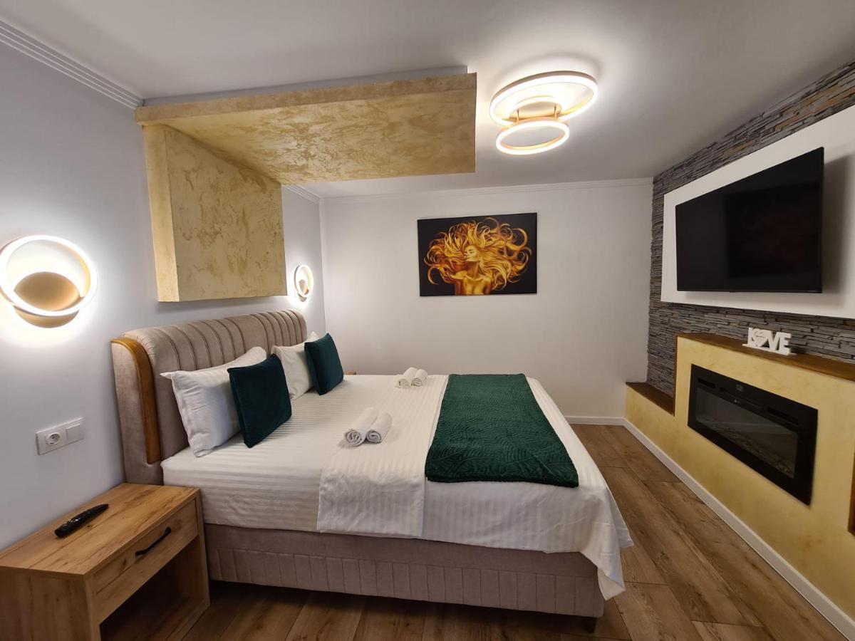 Bella Vista Bungalow Turda Exteriör bild