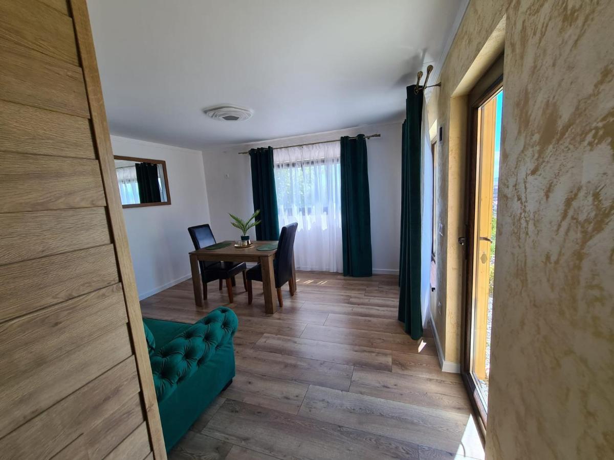 Bella Vista Bungalow Turda Exteriör bild