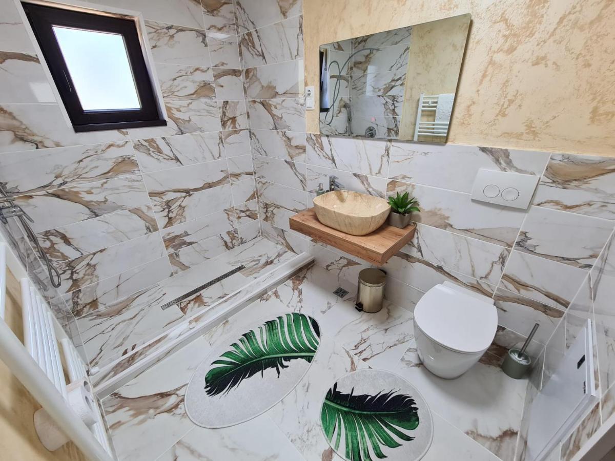 Bella Vista Bungalow Turda Exteriör bild
